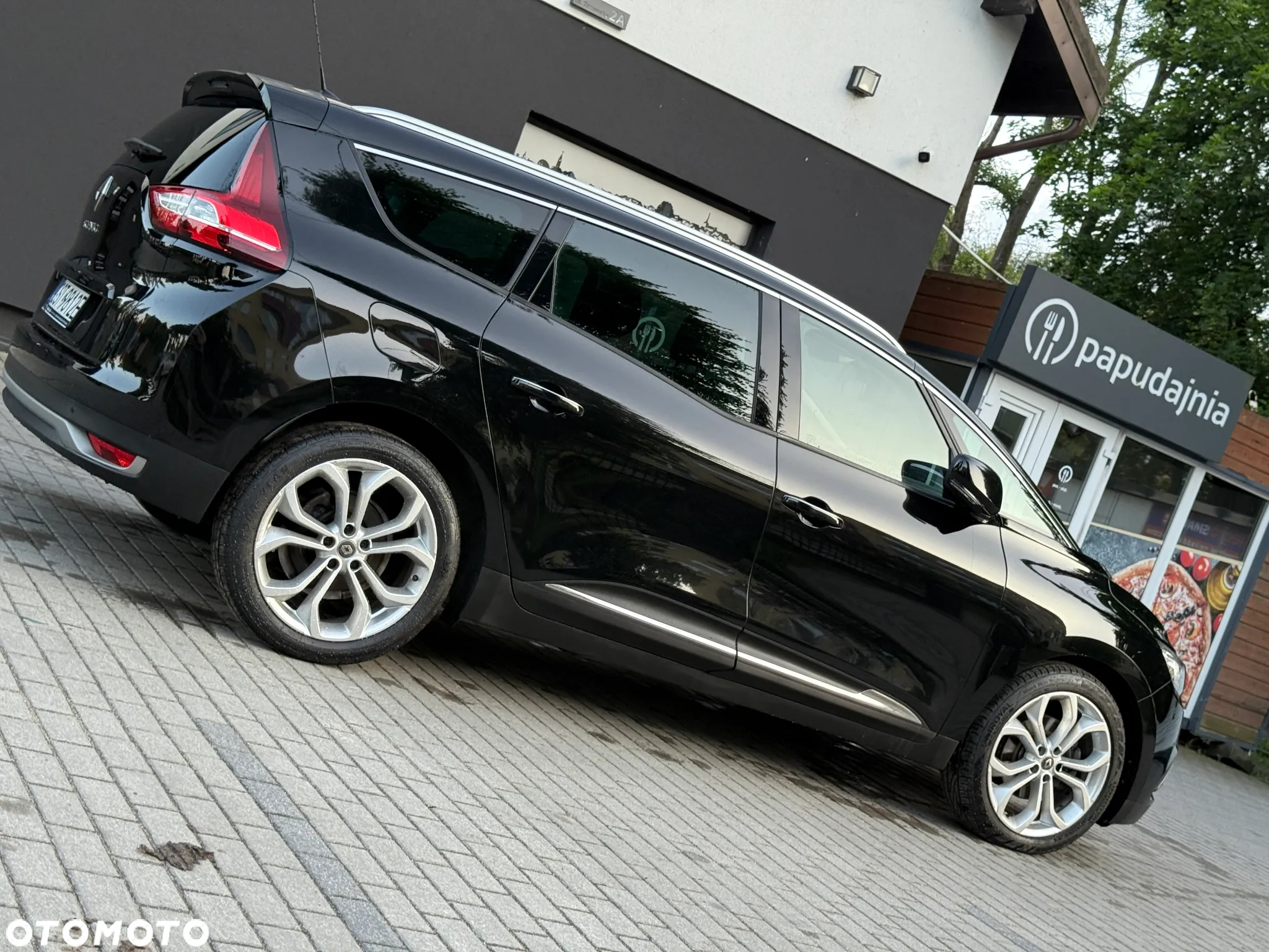 Renault Grand Scenic BLUE dCi 120 EDC BUSINESS EDITION - 8
