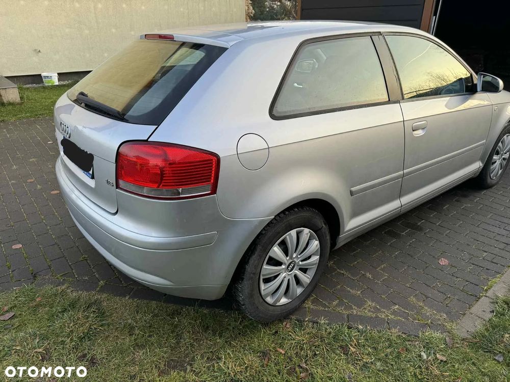 Audi A3 3-drzwiowe 1.6 Attraction - 7