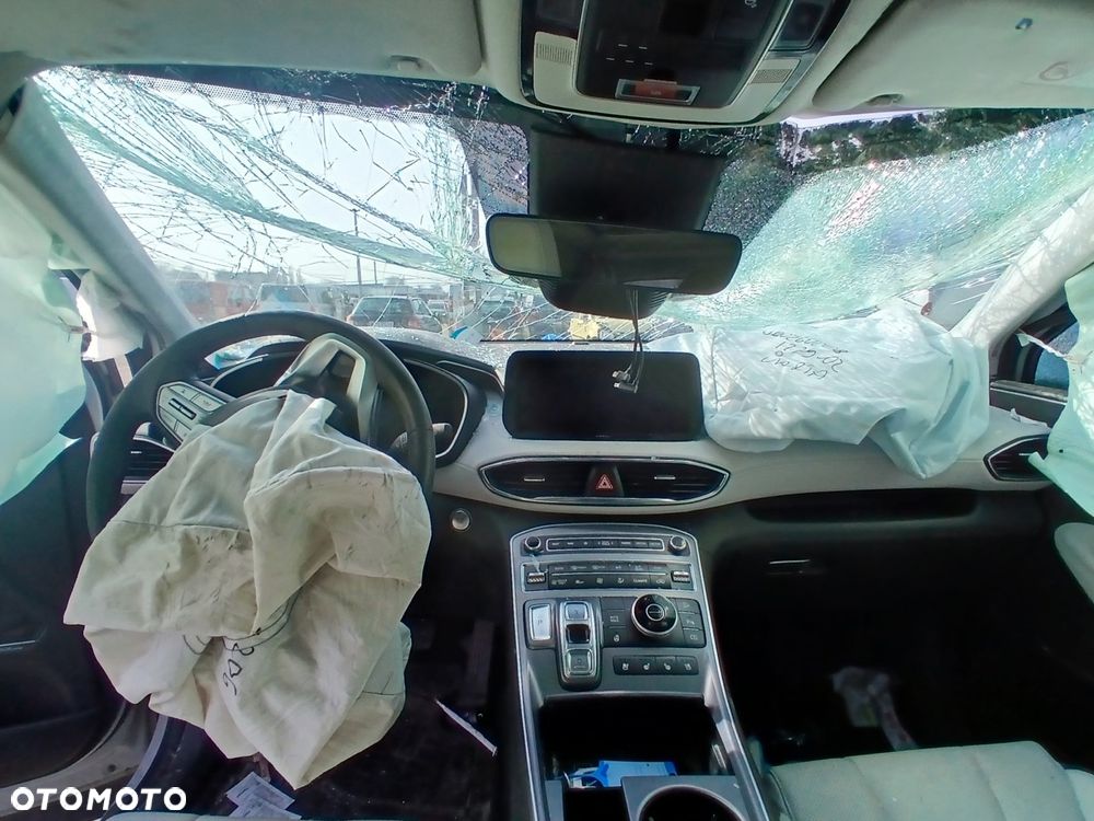 Hyundai Santa Fe 1.6 T-GDI HEV Platinum 4WD - 9