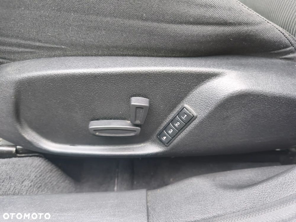 Ford Mondeo 2.0 TDCI Business Edition - 16