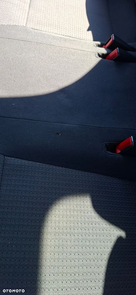 Opel Vectra 1.6 Essentia - 9