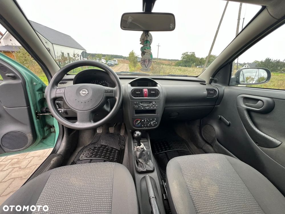 Opel Corsa - 20