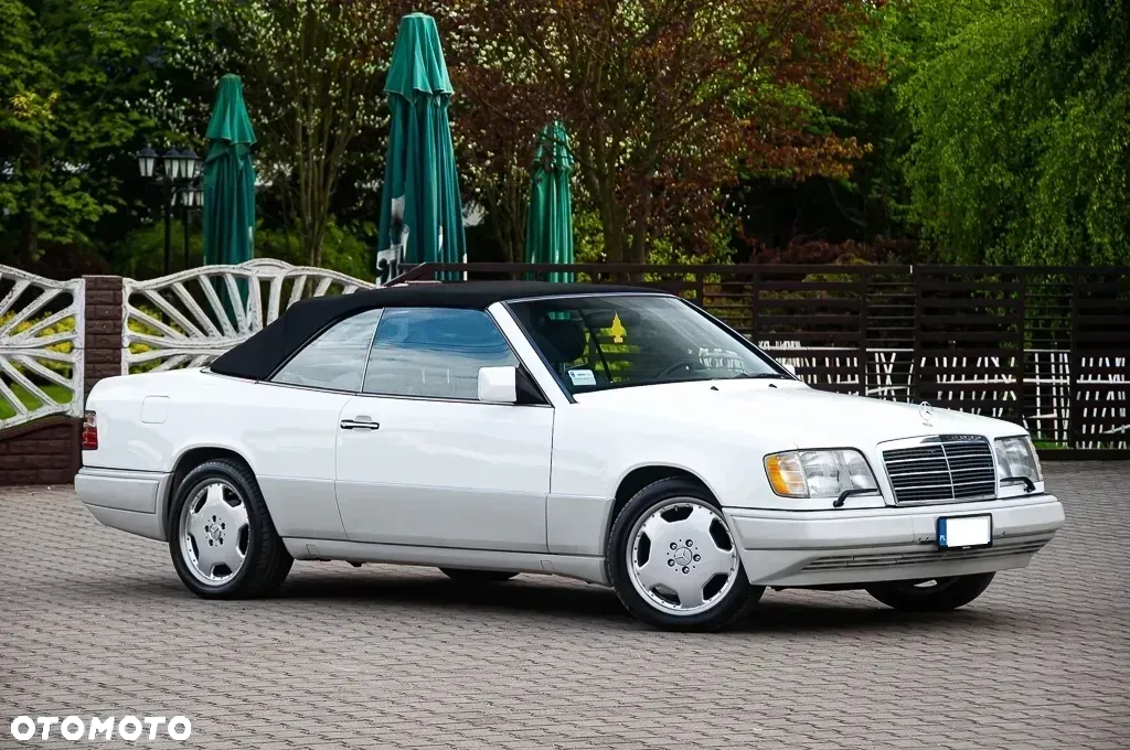 Mercedes-Benz Klasa E 320 - 5