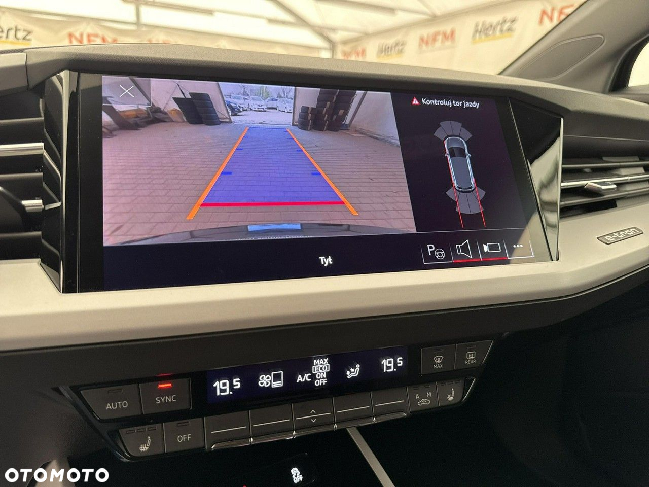 Audi Q4 e-tron - 25