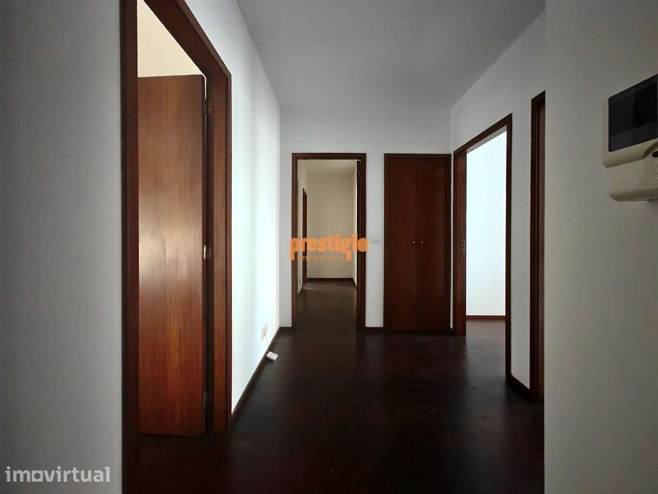Apartamento T3 Venda em Braga (Maximinos, Sé e Cividade),Braga - Grande imagem: 4/28