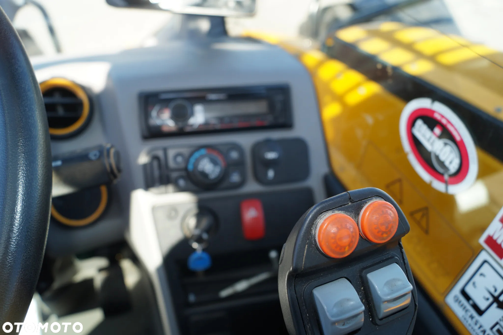 JCB 542-70 AGRI PRO - 22