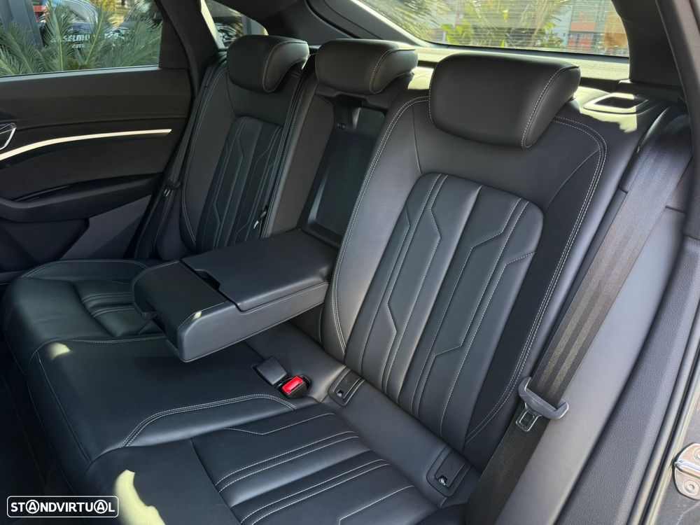 Audi e-tron Sportback 55 quattro S line - 25