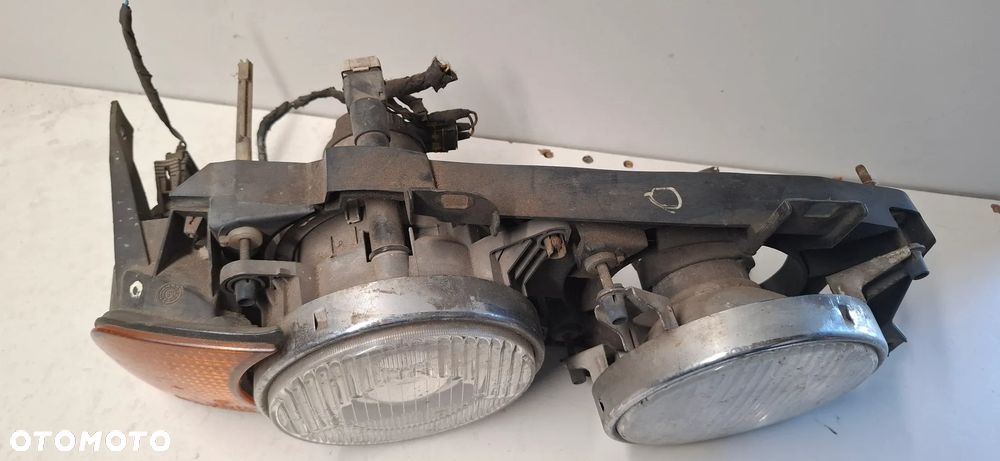 BMW E34 LAMPA PRAWA PRZÓD DEPO soczewka - 3