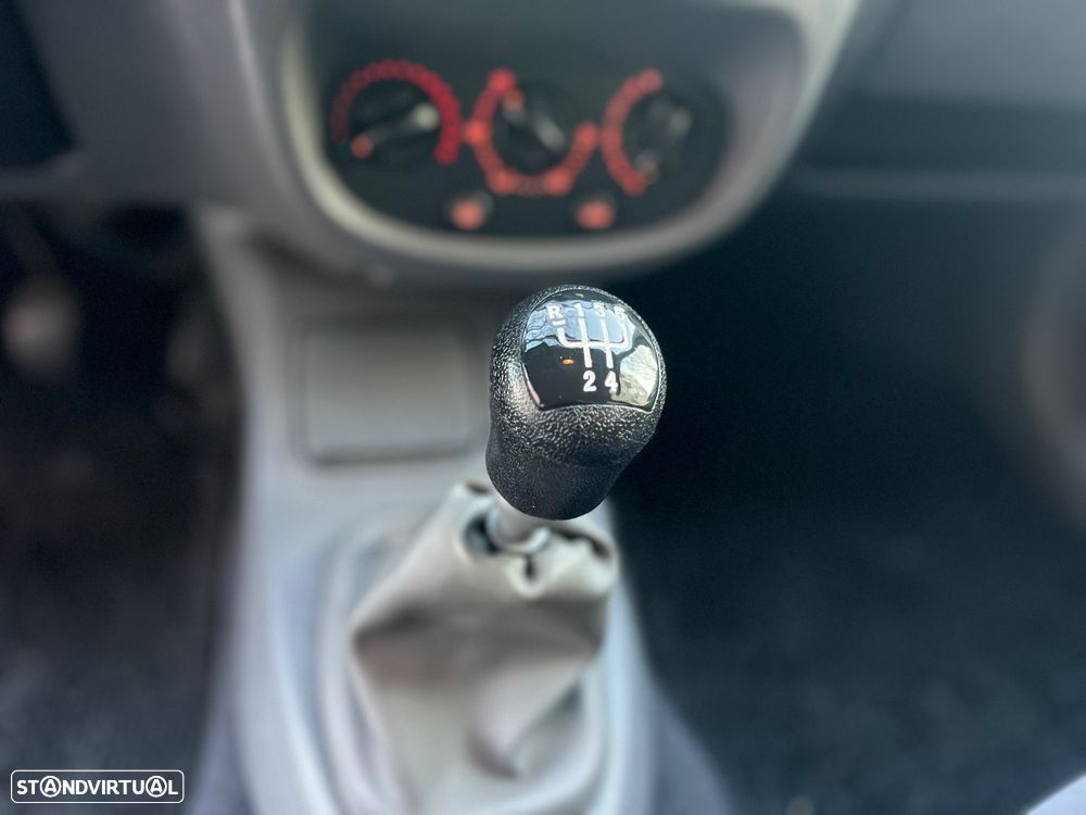 Renault Clio 1.2 RN - 14