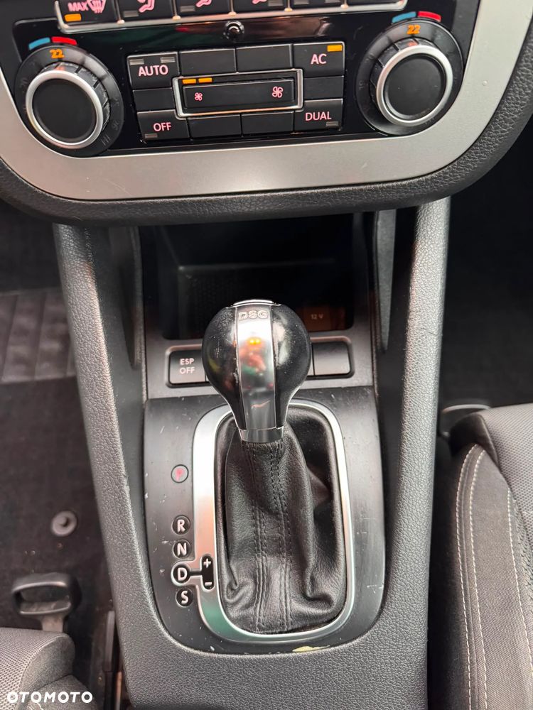 Volkswagen Scirocco 1.4 TSI DSG - 17