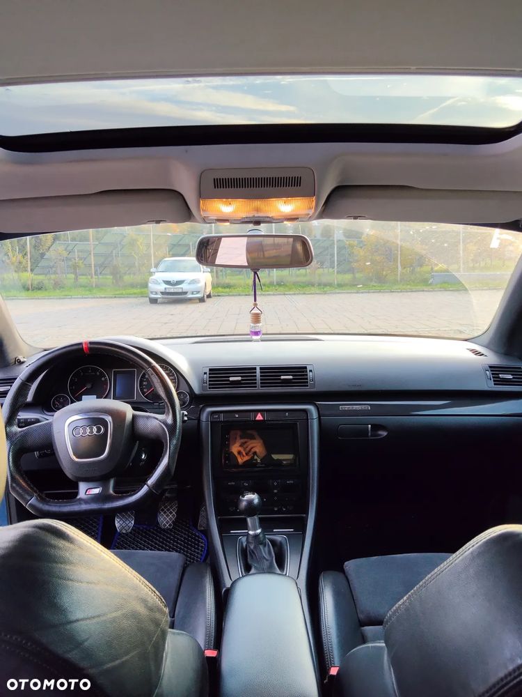 Audi A4 Avant 1.8T Quattro - 11