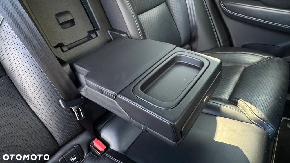 Volvo XC 60 T5 GPF AWD R-Design - 16