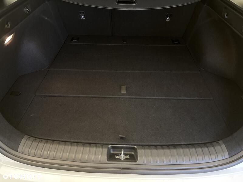 Kia Ceed 1.5 T-GDI M - 23