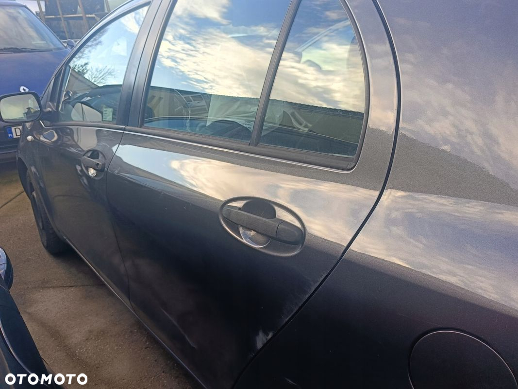 TOYOTA YARIS II LIFT DRZWI TYŁ LEWE 1G3 2010r - 4