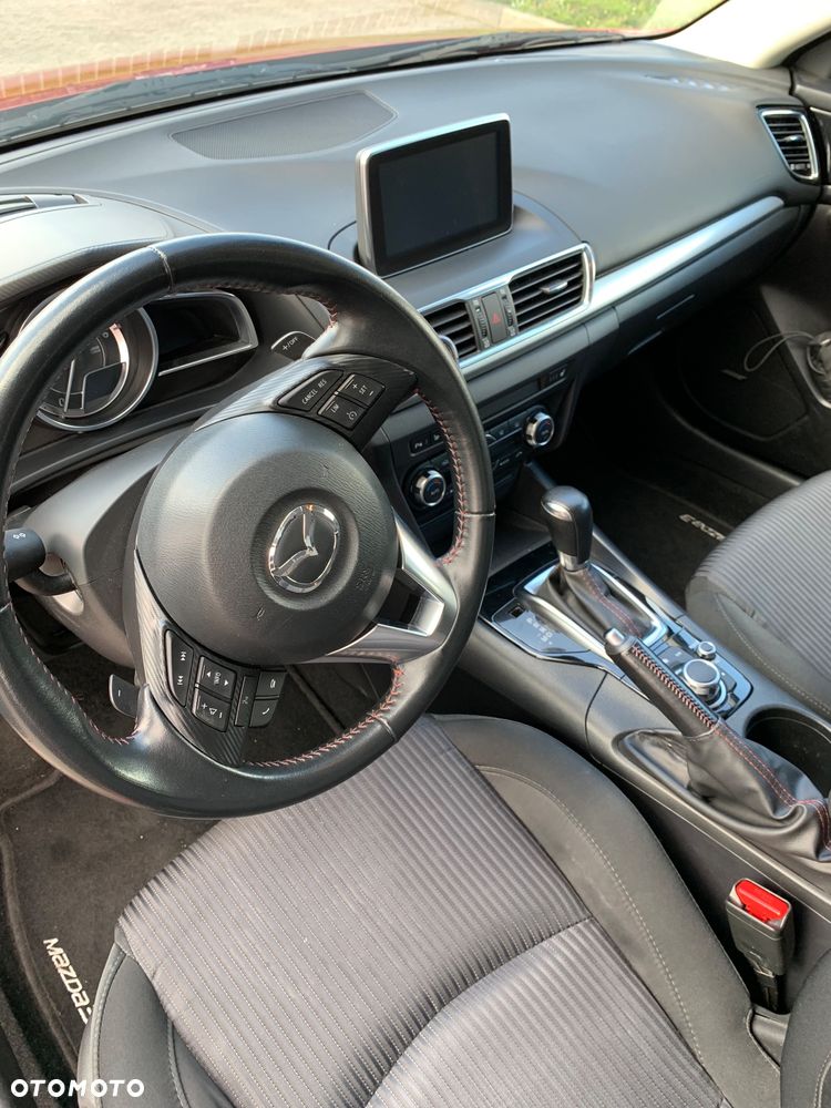 Mazda 3 1.5 D Skyenergy - 11