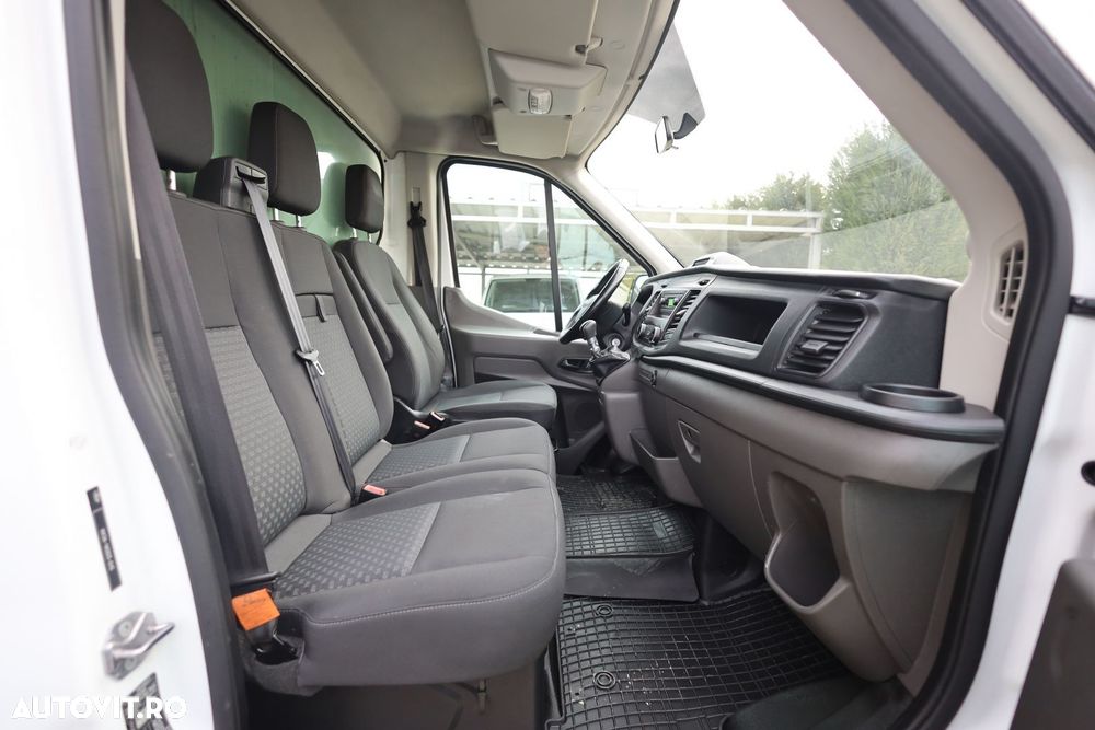 Ford Transit - 12