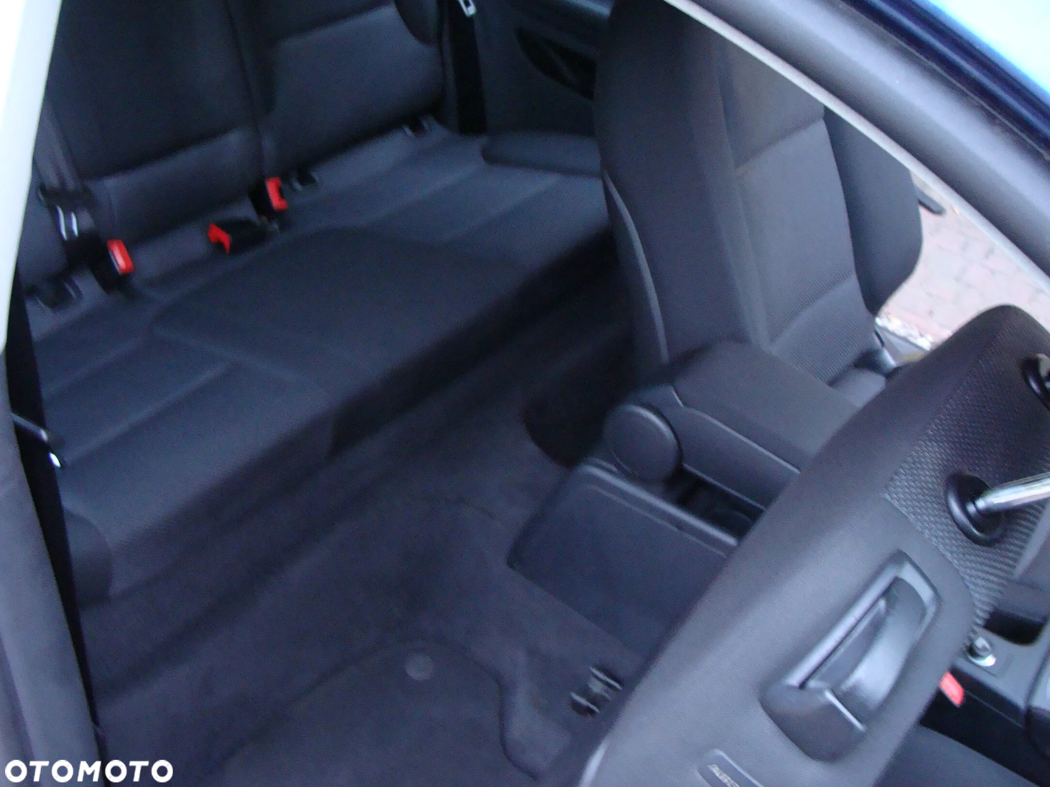 Audi A3 1.6 TDI DPF Ambition - 9