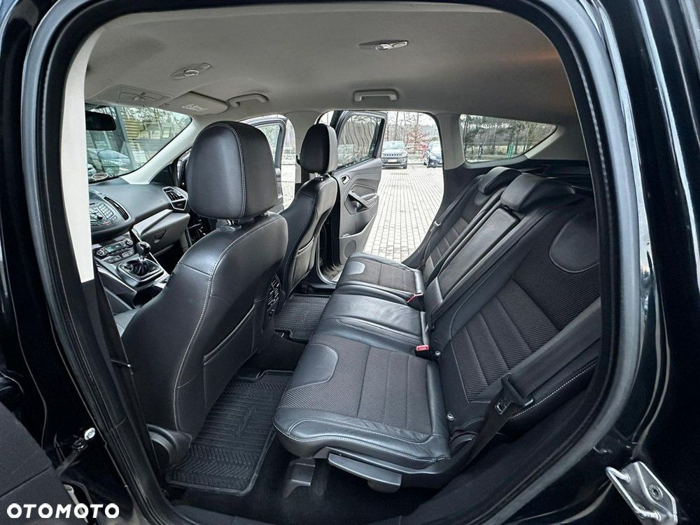 Ford Kuga 2.0 TDCi 4WD Titanium - 12