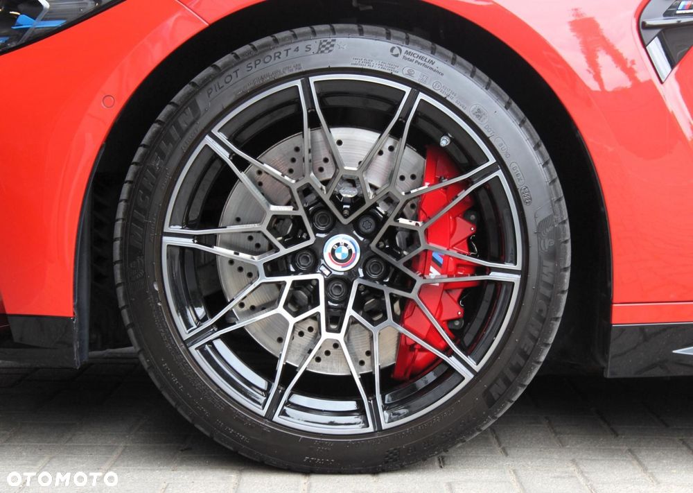 BMW M4 - 4