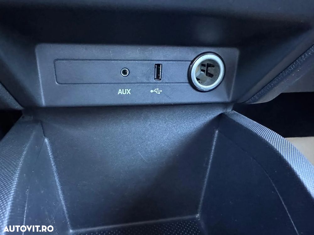 Skoda Fabia 1.0 MPI Ambition - 24