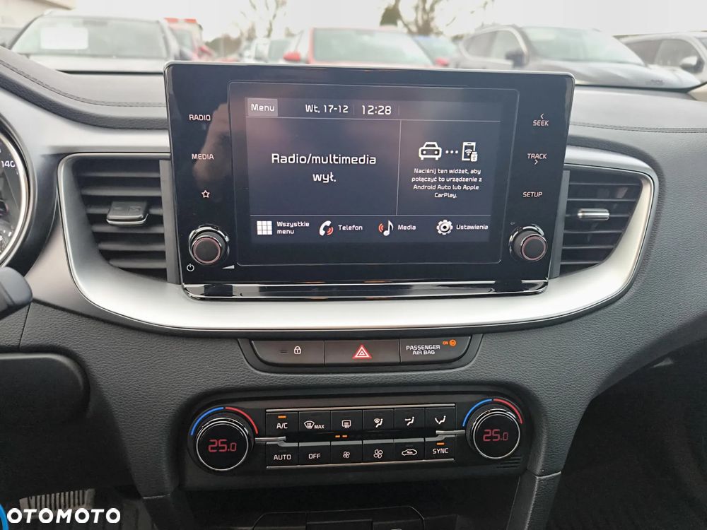 Kia Ceed 1.5 T-GDI M DCT - 21