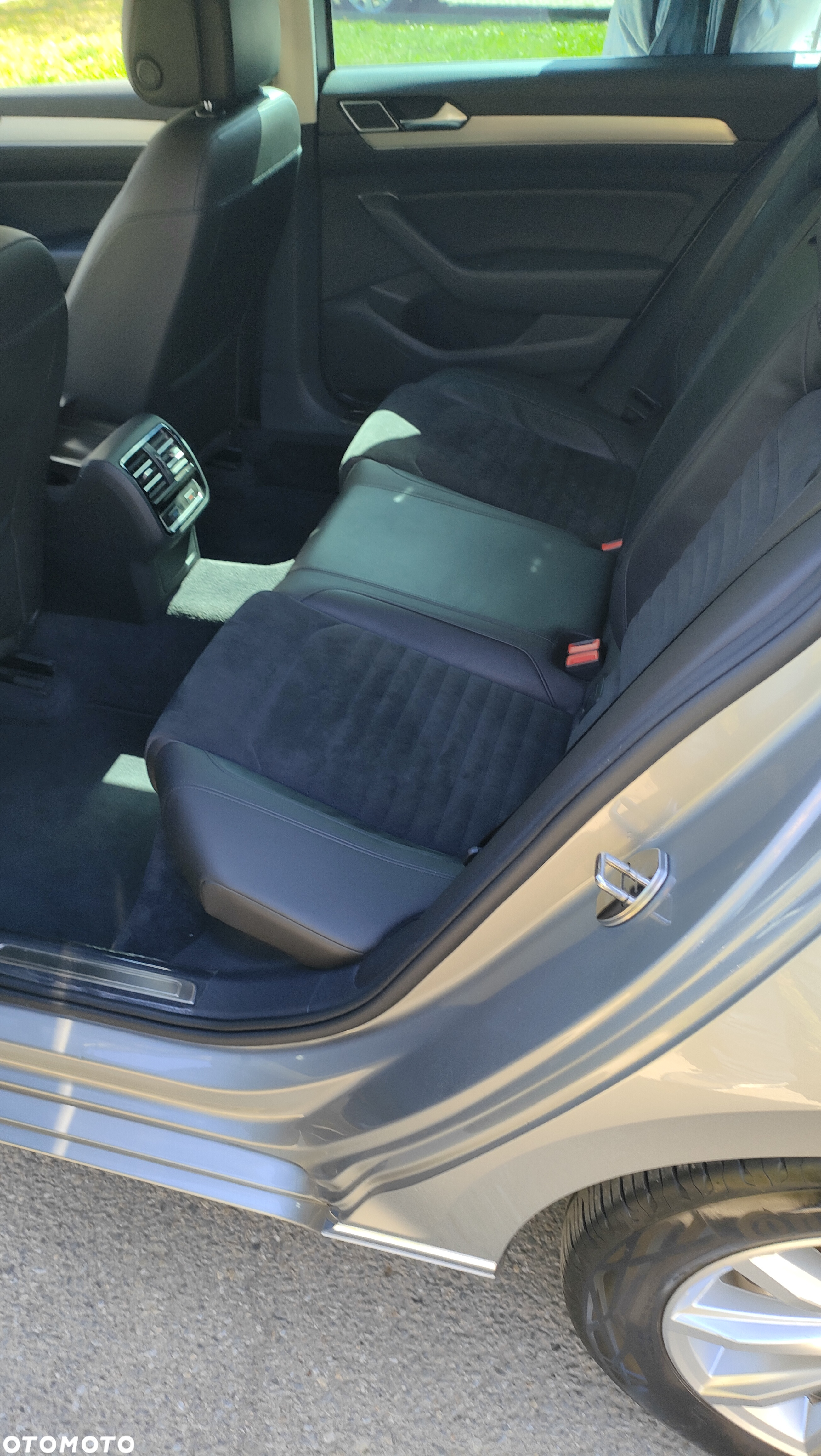 Volkswagen Passat 2.0 TDI BMT 4Mot Highline - 17