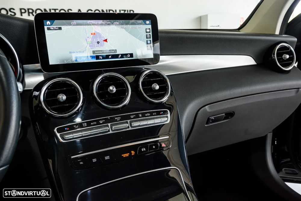 Mercedes-Benz GLC 300 - 19