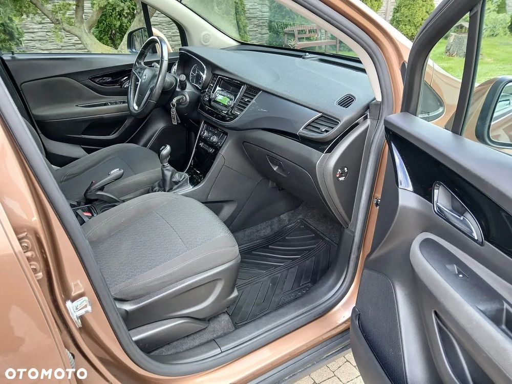 Opel Mokka X 1.6 Essentia S&S - 11