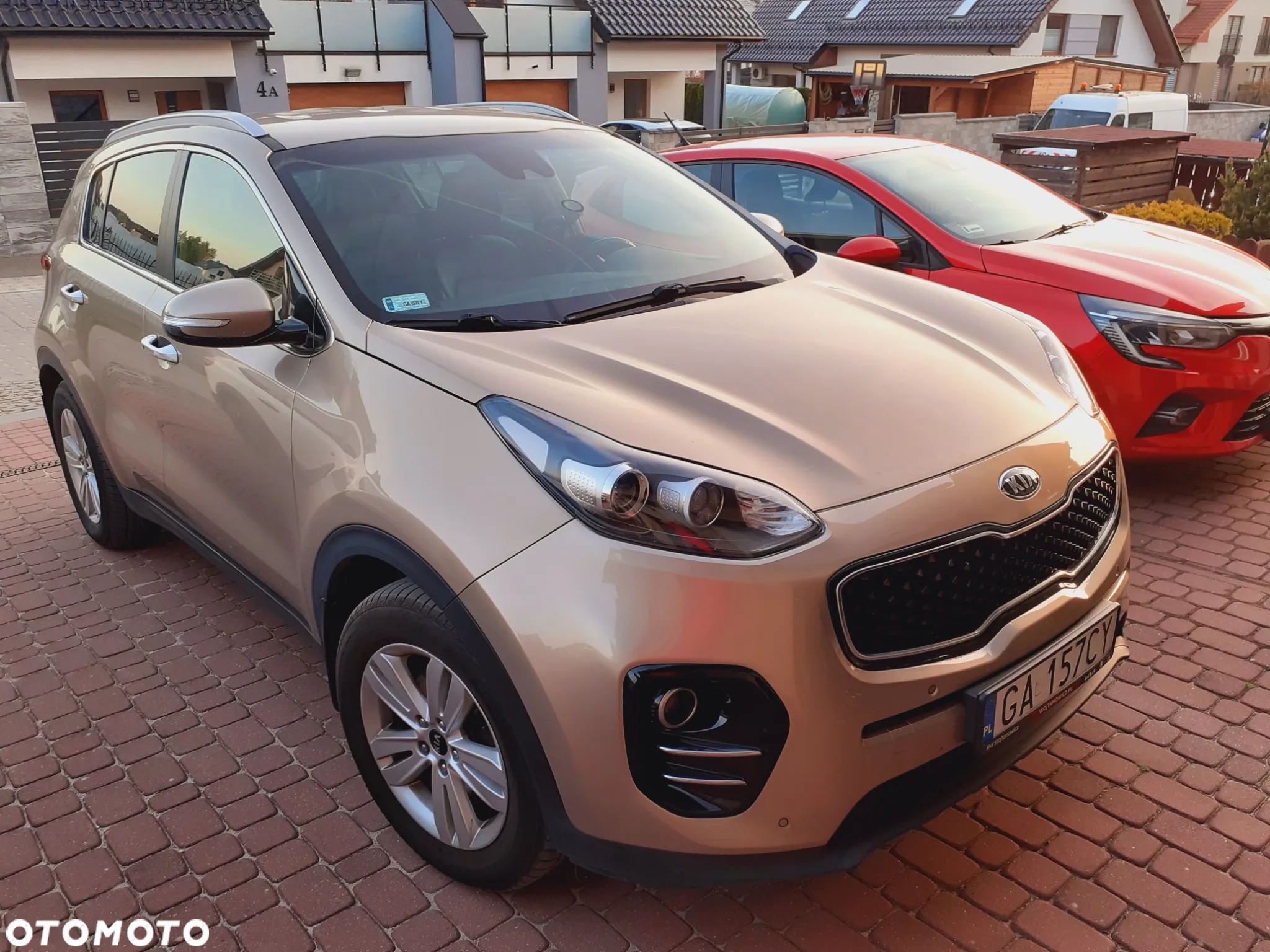 Kia Sportage 1.7 CRDI Business Line 2WD DCT - 2
