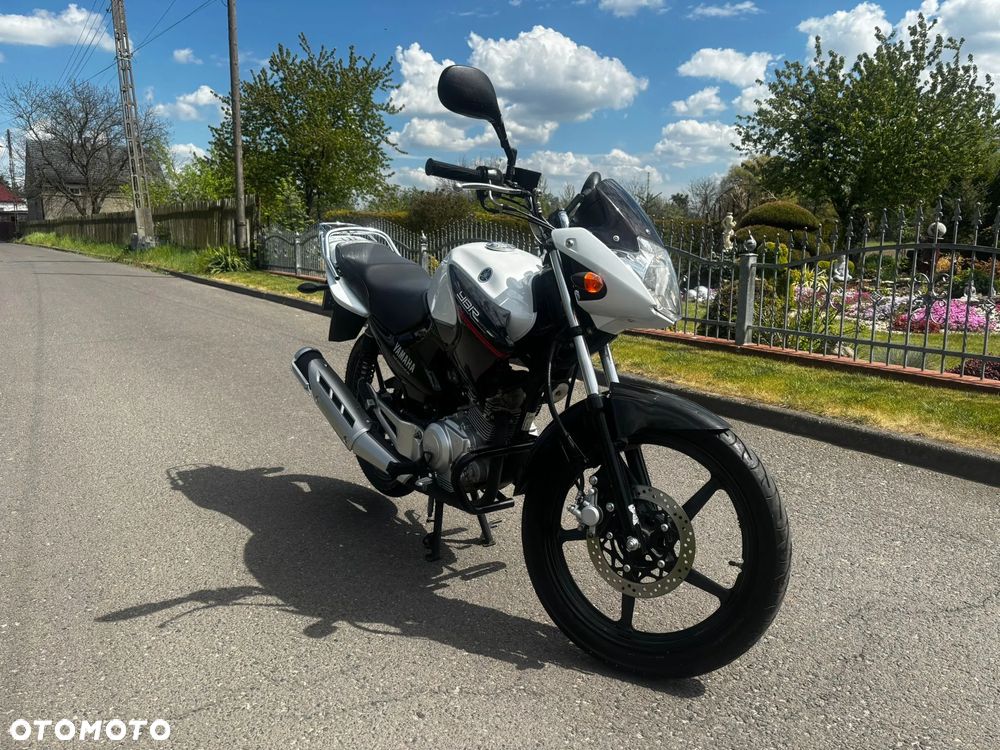 Yamaha YBR - 4