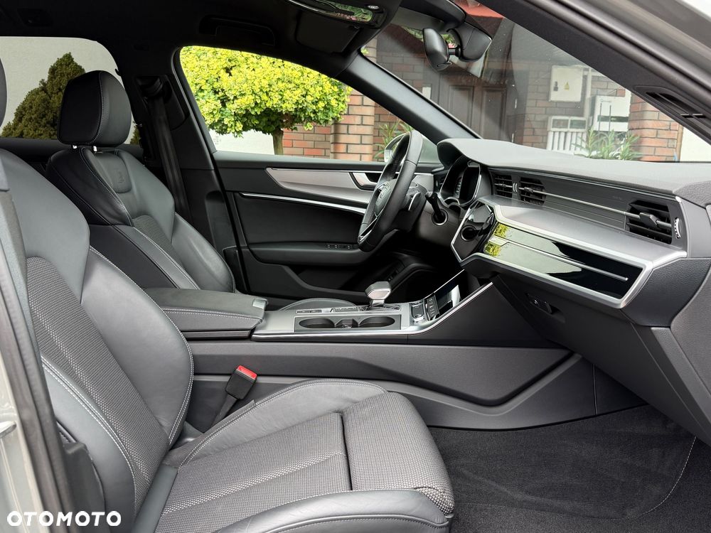 Audi A6 Avant 40 TDI quattro S tronic S line - 12