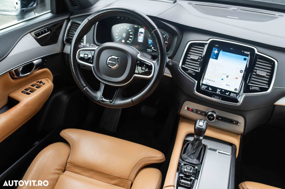 Volvo XC 90 D5 AWD Inscription - 7