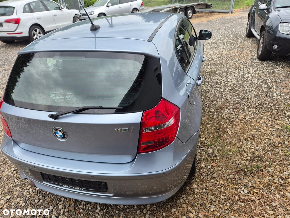 BMW Seria 1 116i - 4