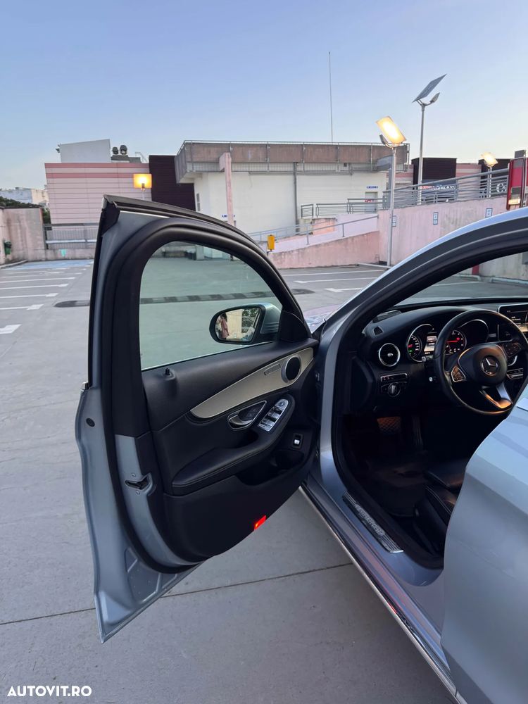 Mercedes-Benz C 220 (BlueTEC) d 7G-TRONIC Avantgarde - 35