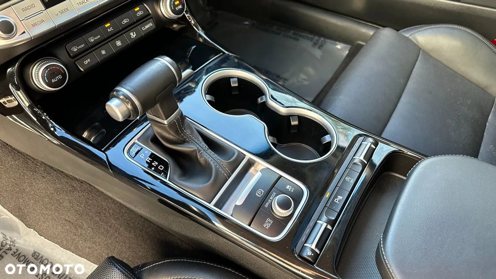 Kia Stinger 2.0 T-GDI GT Line - 15