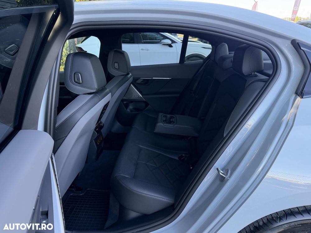 BMW Seria 5 520d xDrive Aut. - 17