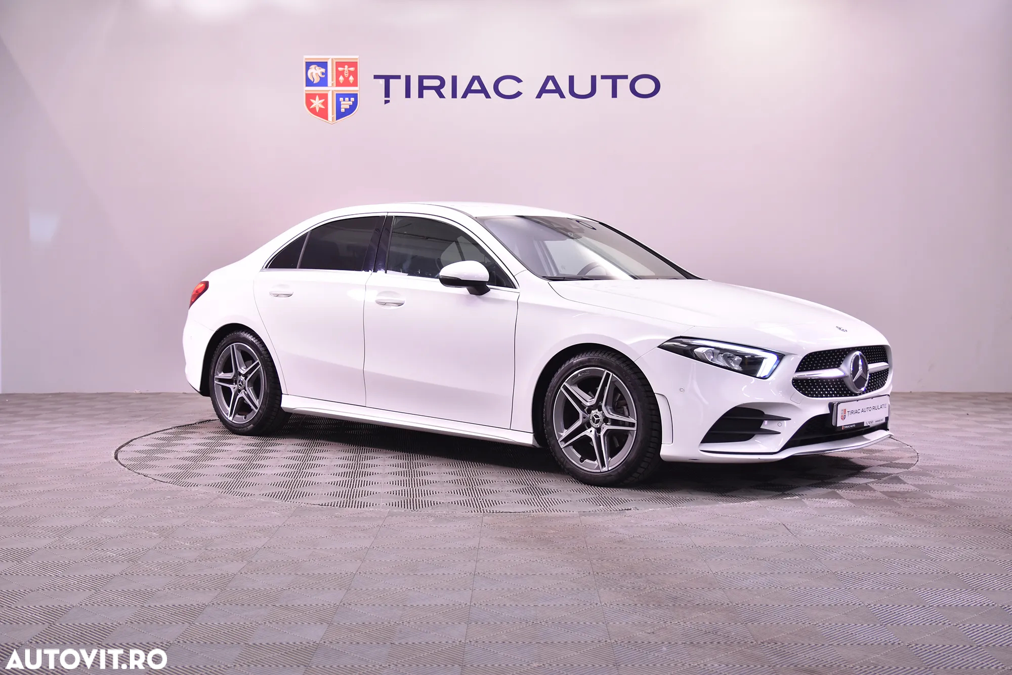Mercedes-Benz A - 7