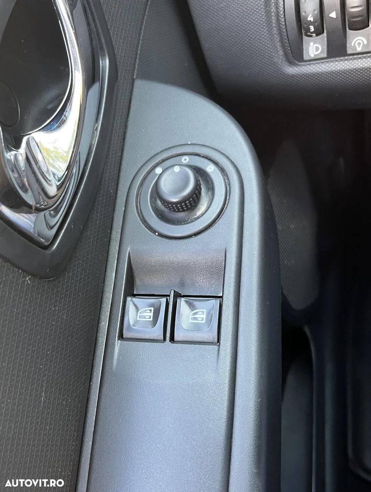 Renault Clio 1.2 Zen - 13