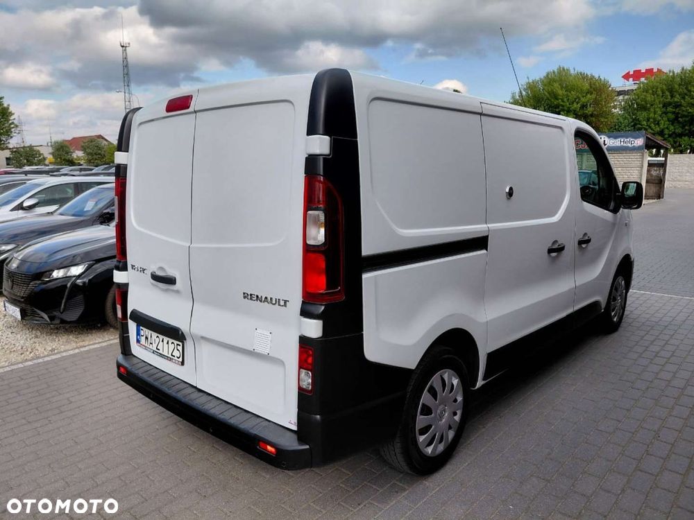 Renault TRAFIC - 8