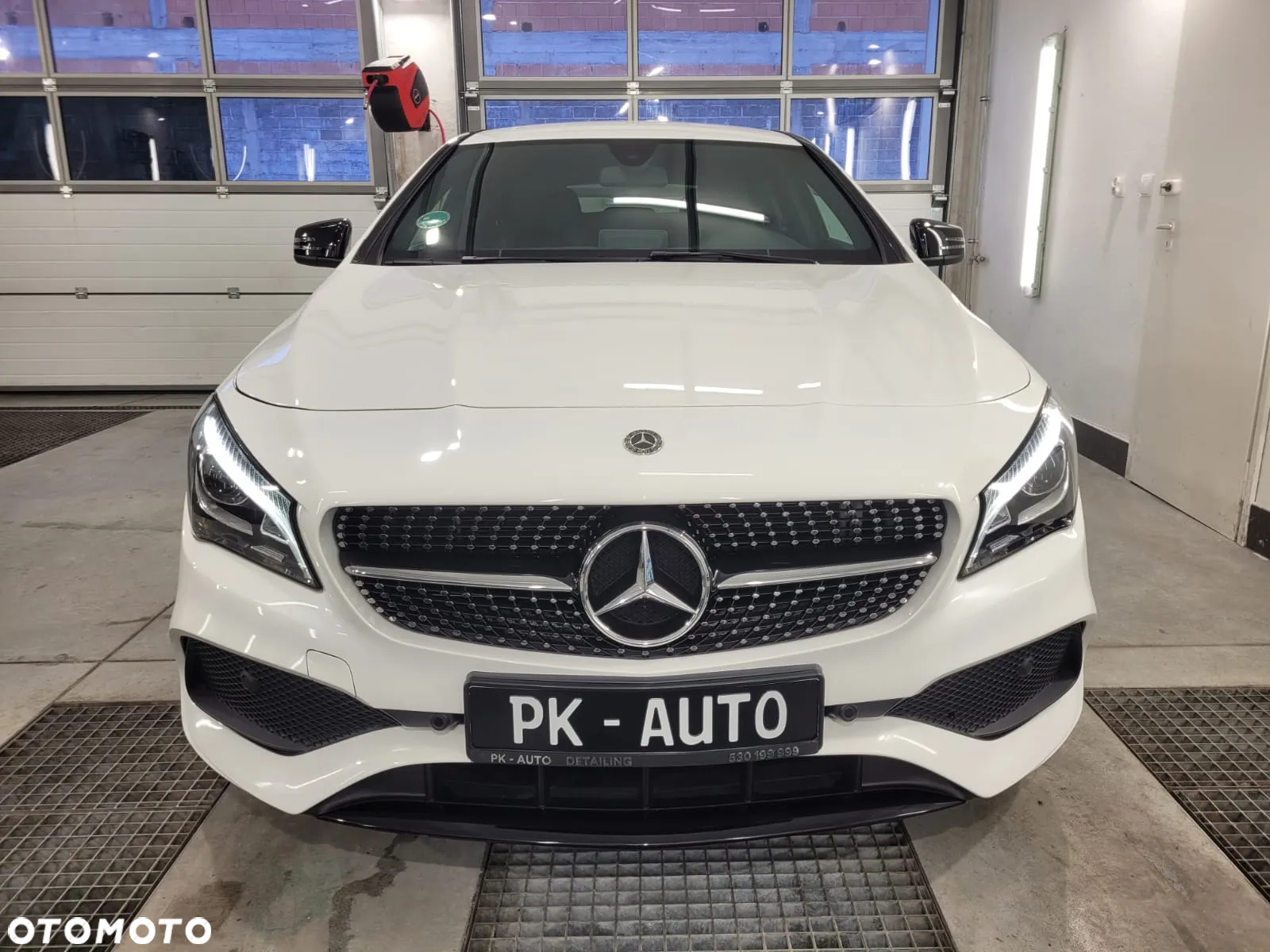 Mercedes-Benz CLA Shooting Brake 200 7G-DCT AMG Line - 15