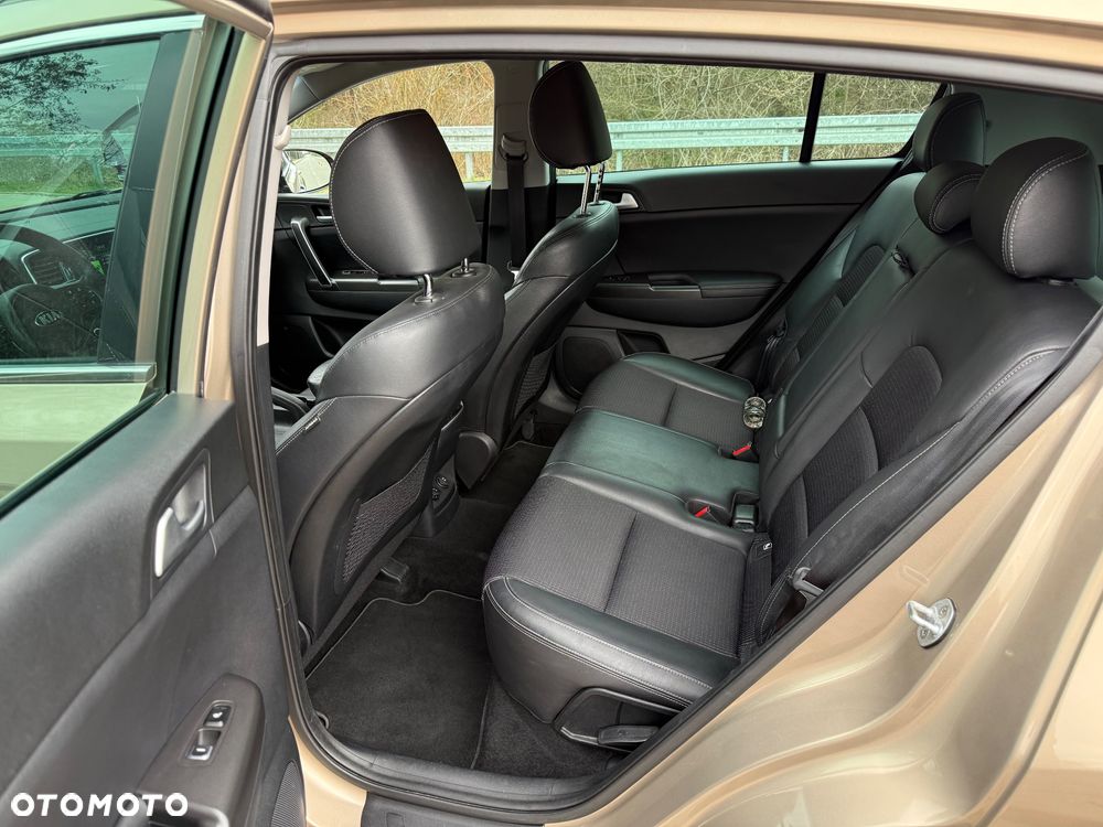Kia Sportage 2.0 CRDI L 2WD - 15