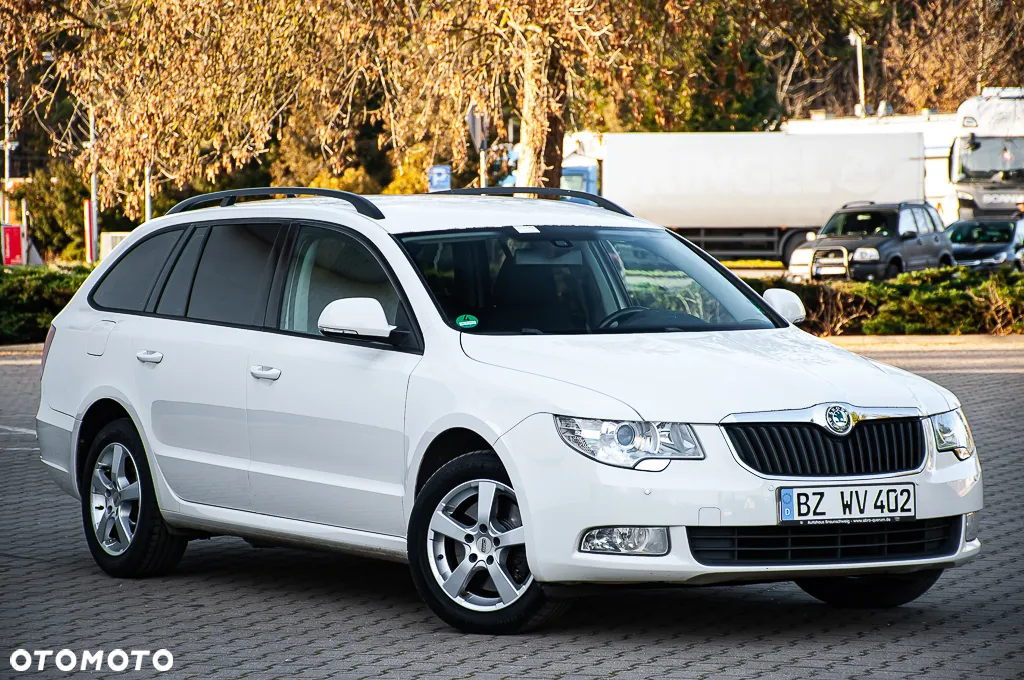 Skoda Superb 2.0 TDI Business - 3