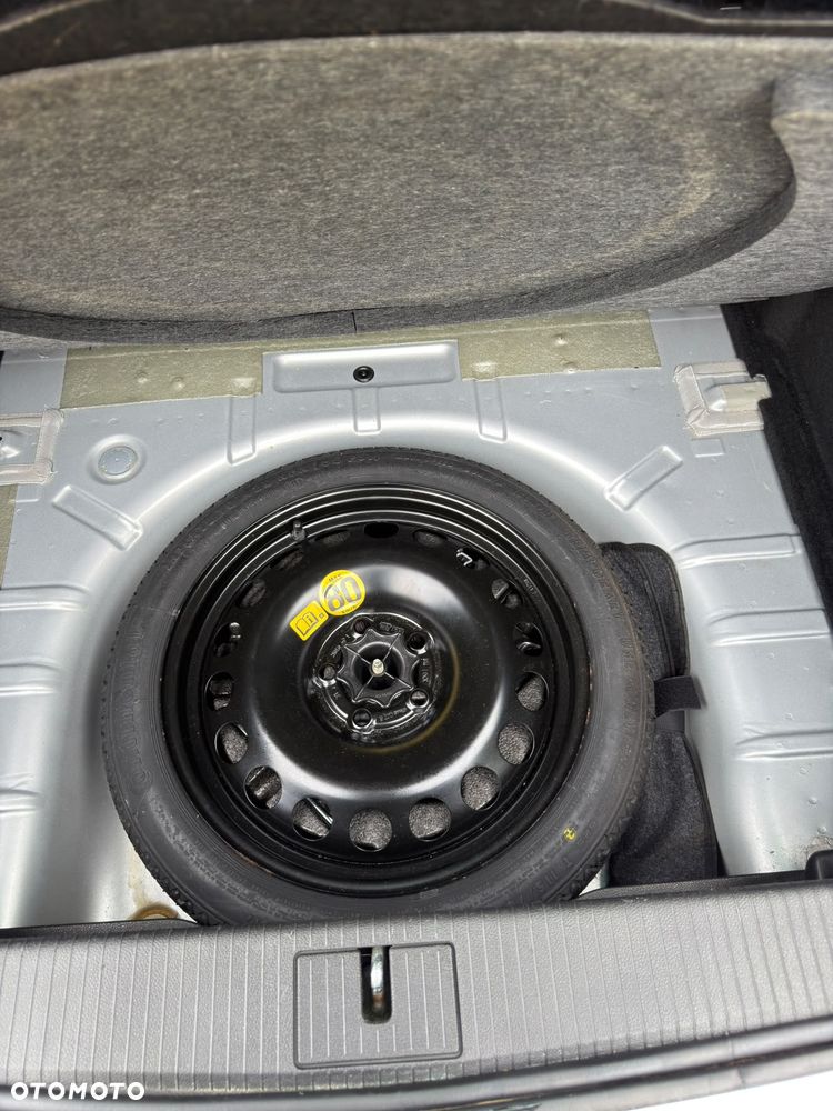 Opel Astra 1.6 Edition - 12