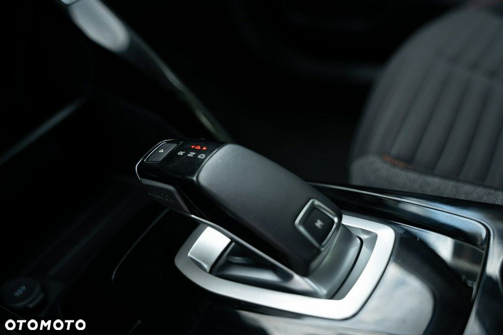 Peugeot 2008 - 19
