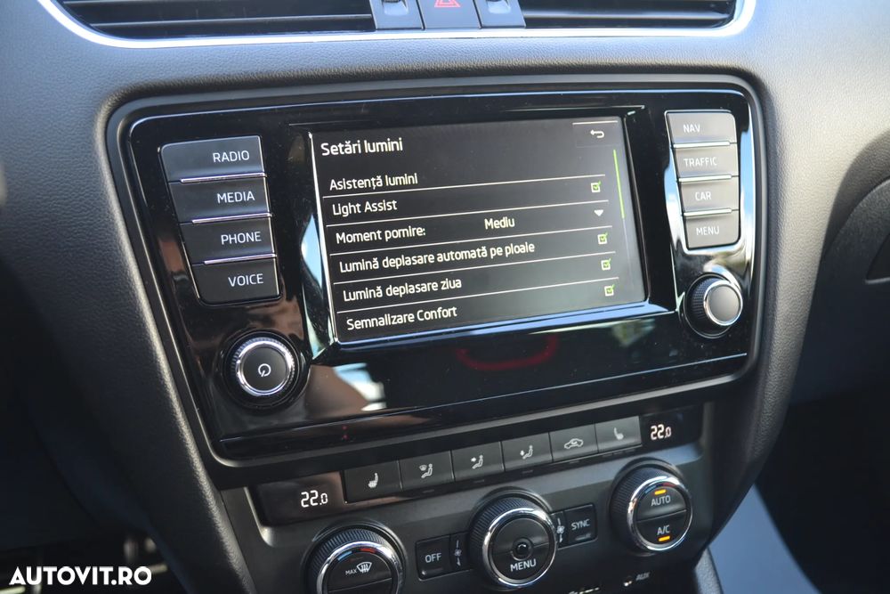 Skoda Octavia 2.0 TDI RS - 26