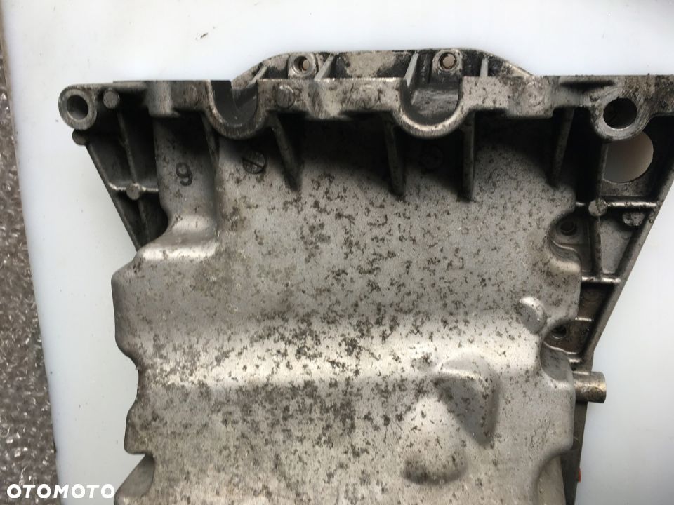 MISKA OLEJOWA VW SKODA AUDI 2.0 TDI 03G103603C - 4