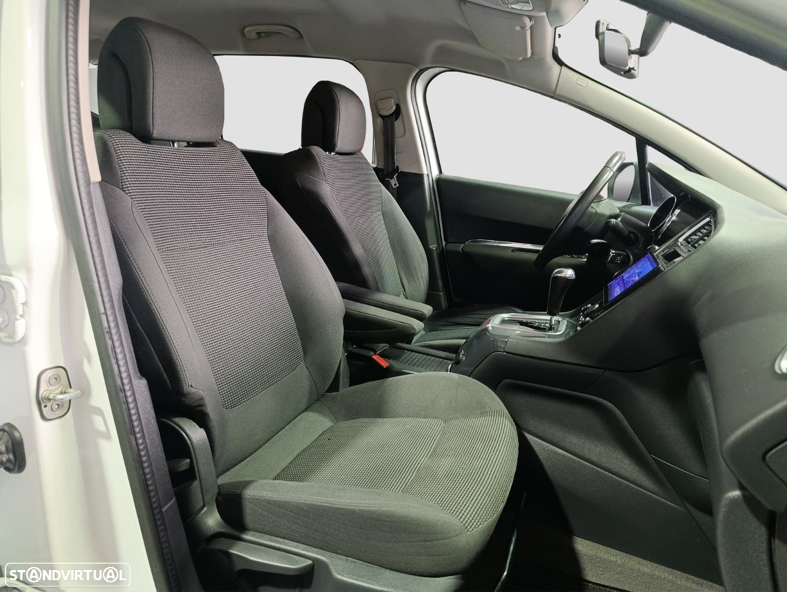 Peugeot 5008 BlueHDI 130 EAT8 Active Pack - 16