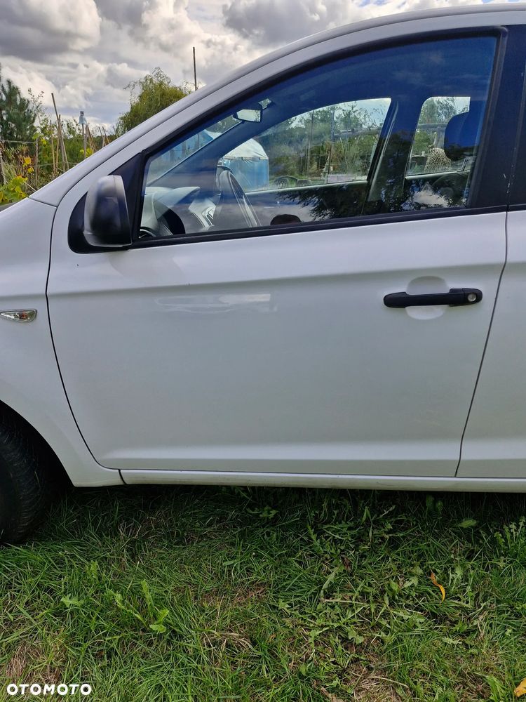 Hyundai i20 - 29