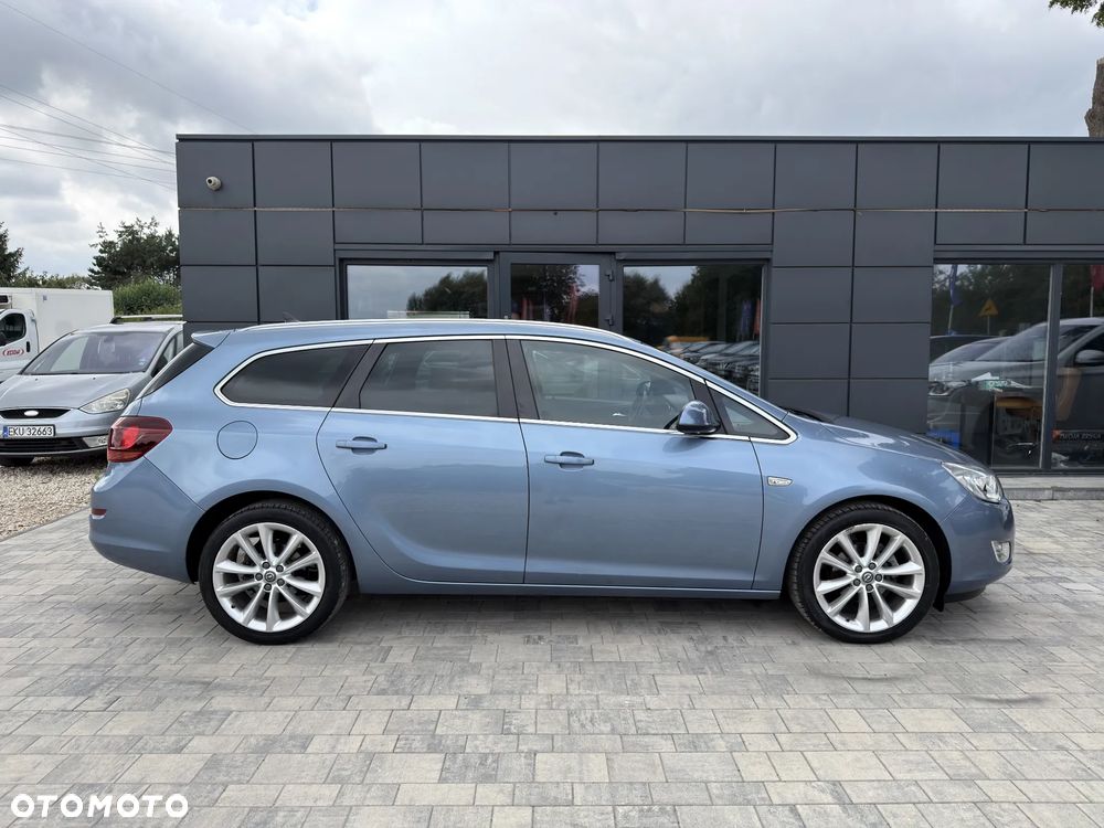 Opel Astra 1.4 T Cosmo - 23