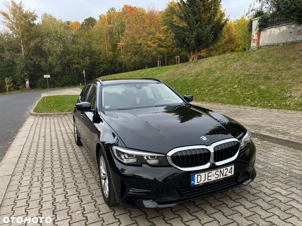 BMW Seria 3 320i Advantage - 10